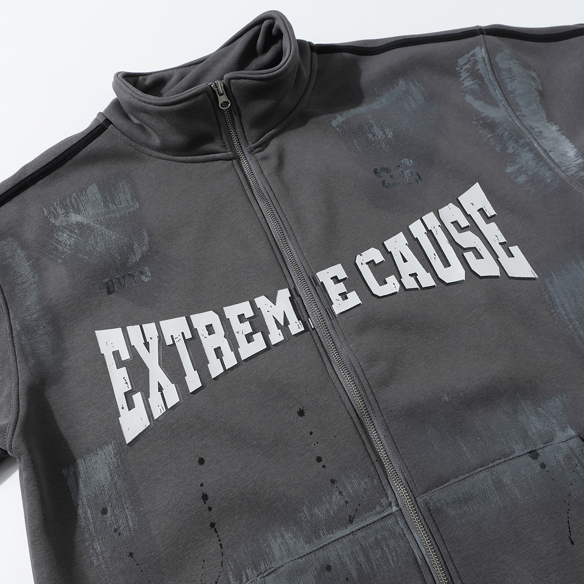 Close-up of men's gray American retro graffiti print fleece zip-up stand collar jacket, showing chest lettering detail