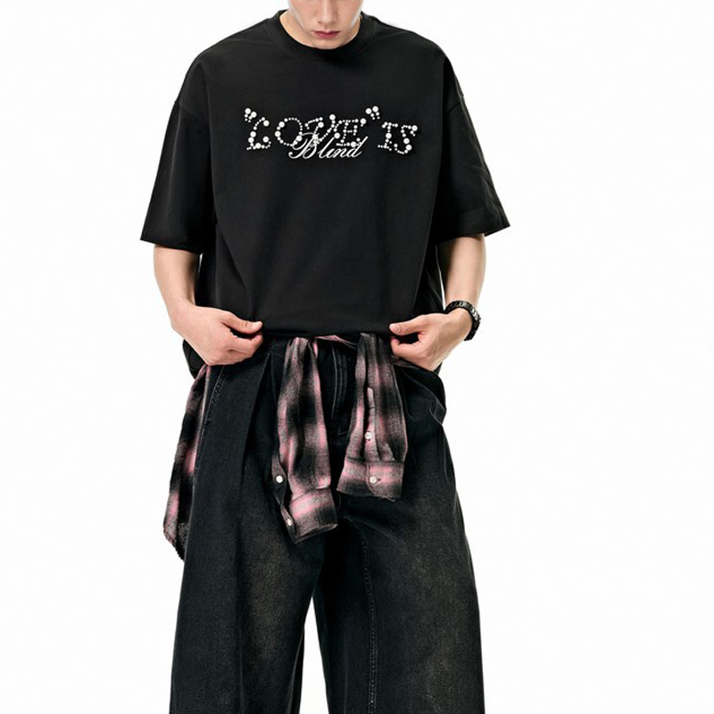 Unisex Black T-Shirt Outfit