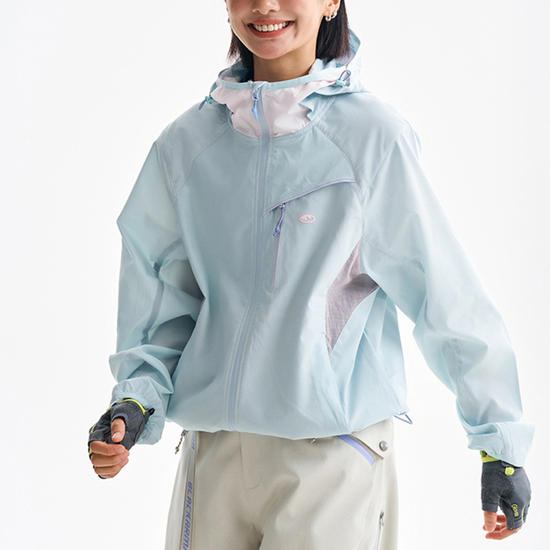 Light Blue Women's Outdoor Windbreaker Jacket