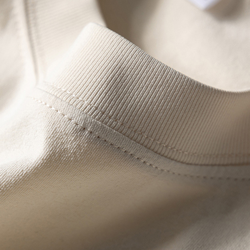 Sweatshirt collar stitching detail