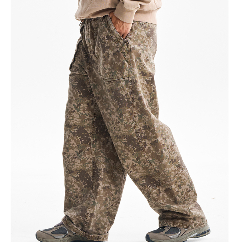 Desert Camo Cargo Pants Full View OEM ODM