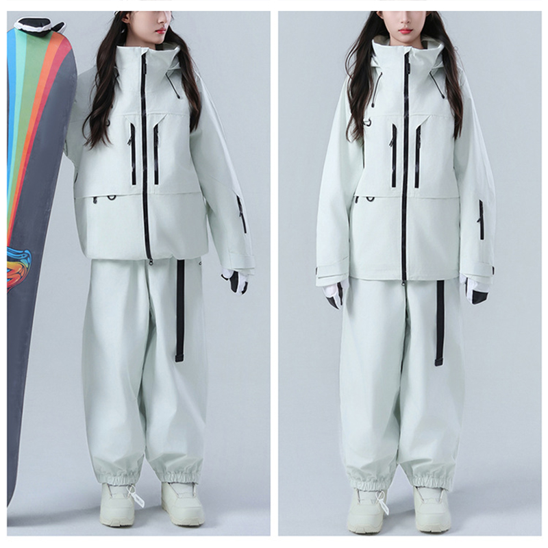 White Couple Waterproof Ski Suit Two-view Photo