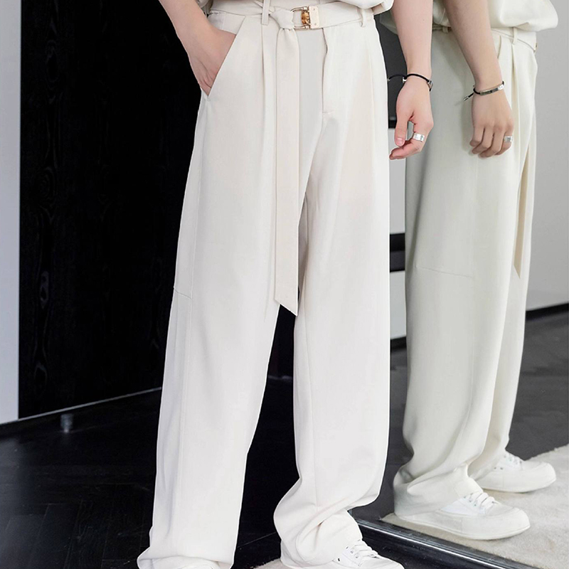 Apricot Men's Wide Leg Pants On Model