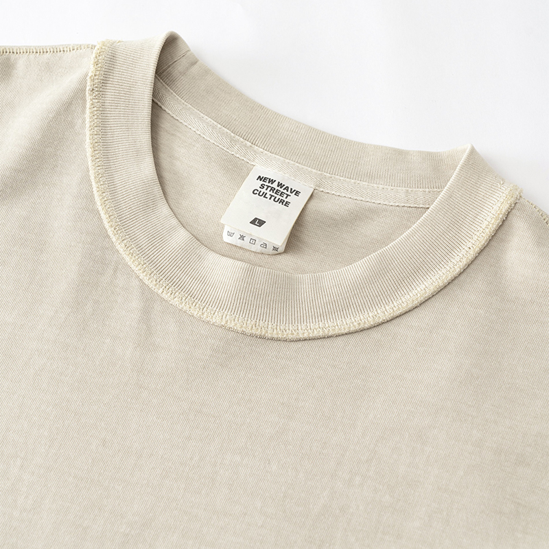 Washed tank crew neck label detail