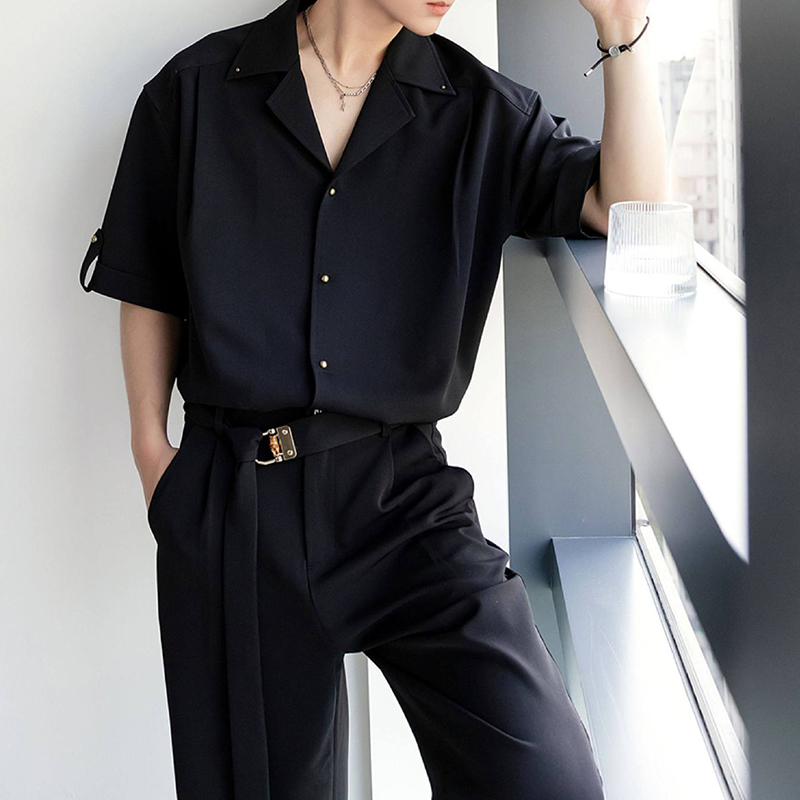 Black Men's Casual Shirt And Pants Set On Model